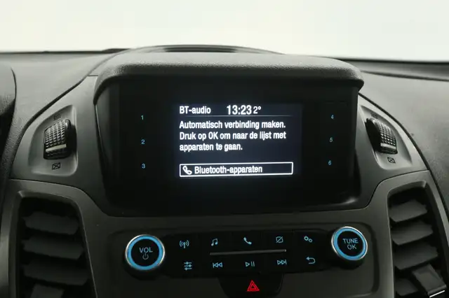 Ford Transit Connect view 14