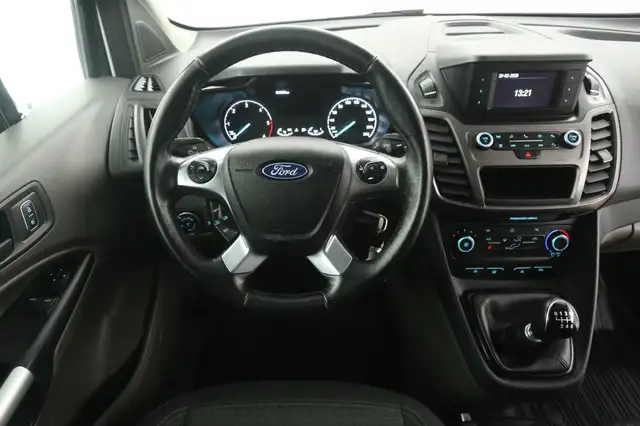 Ford Transit Connect view 2