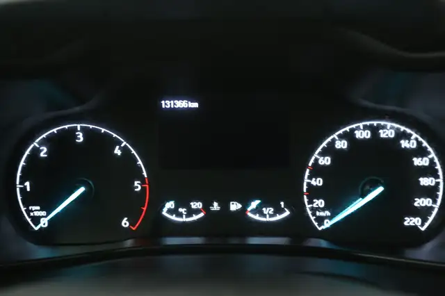 Ford Transit Connect view 12