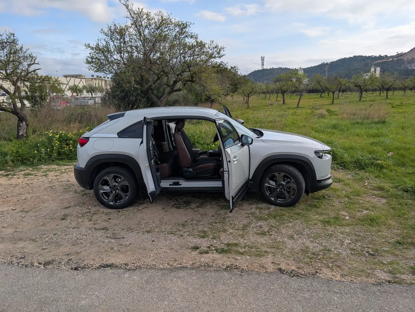 Mazda MX-30 MX-30 e-Skyactiv 1st Edition Modern 105kW 1st Edition Modern Blanco - 2