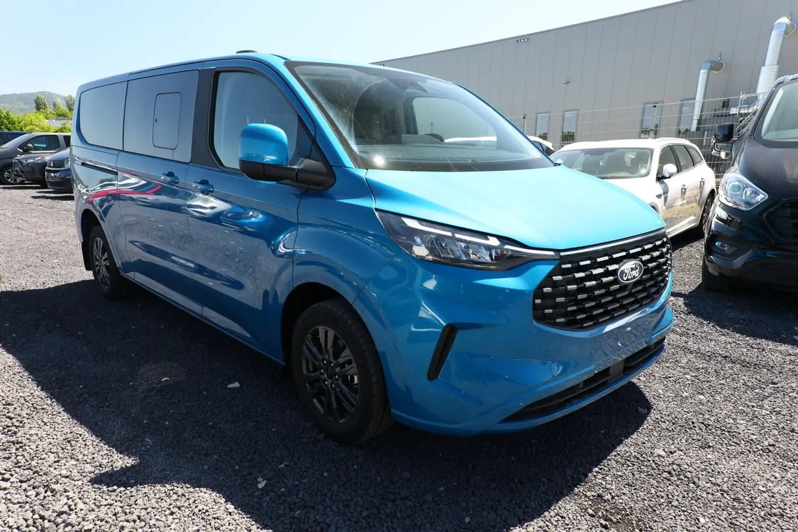 Ford Tourneo Custom Titanium TDCi 170 Aut Tit 320L2 ACC Nav 125 kW ... Blau - 2