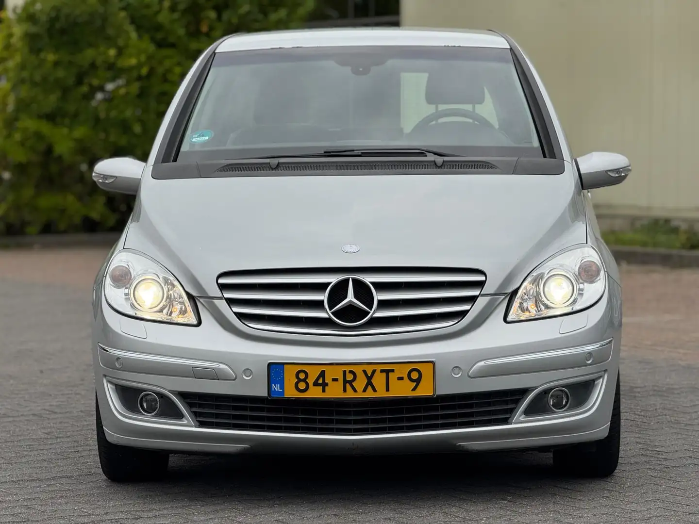 Mercedes-Benz B 200 Turbo | Automaat | Navigatie | Parkeersensoren | X Grijs - 2