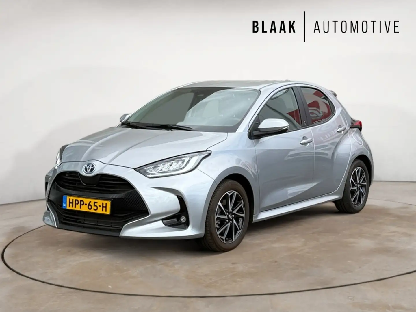 Toyota Yaris 1.5 Hyb. Dynamic Gris - 1