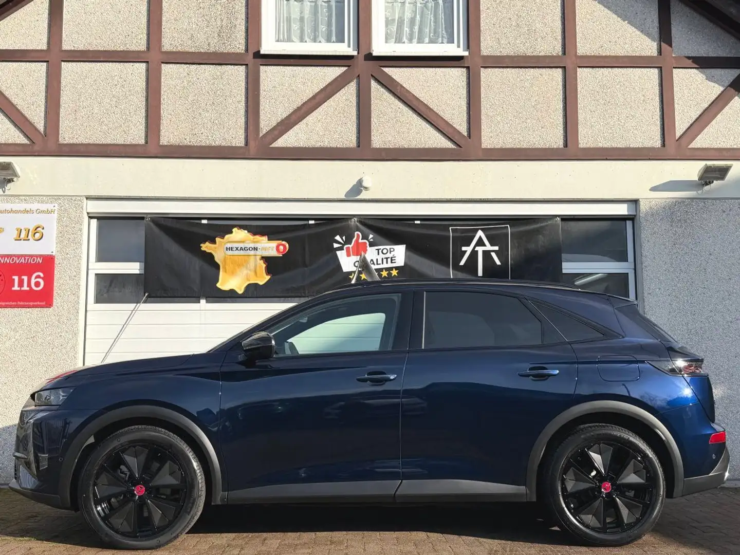 DS Automobiles DS 7 Crossback DS7 Performance Line+ E-Tense 300 4x4 Pano,Focal Blau - 2