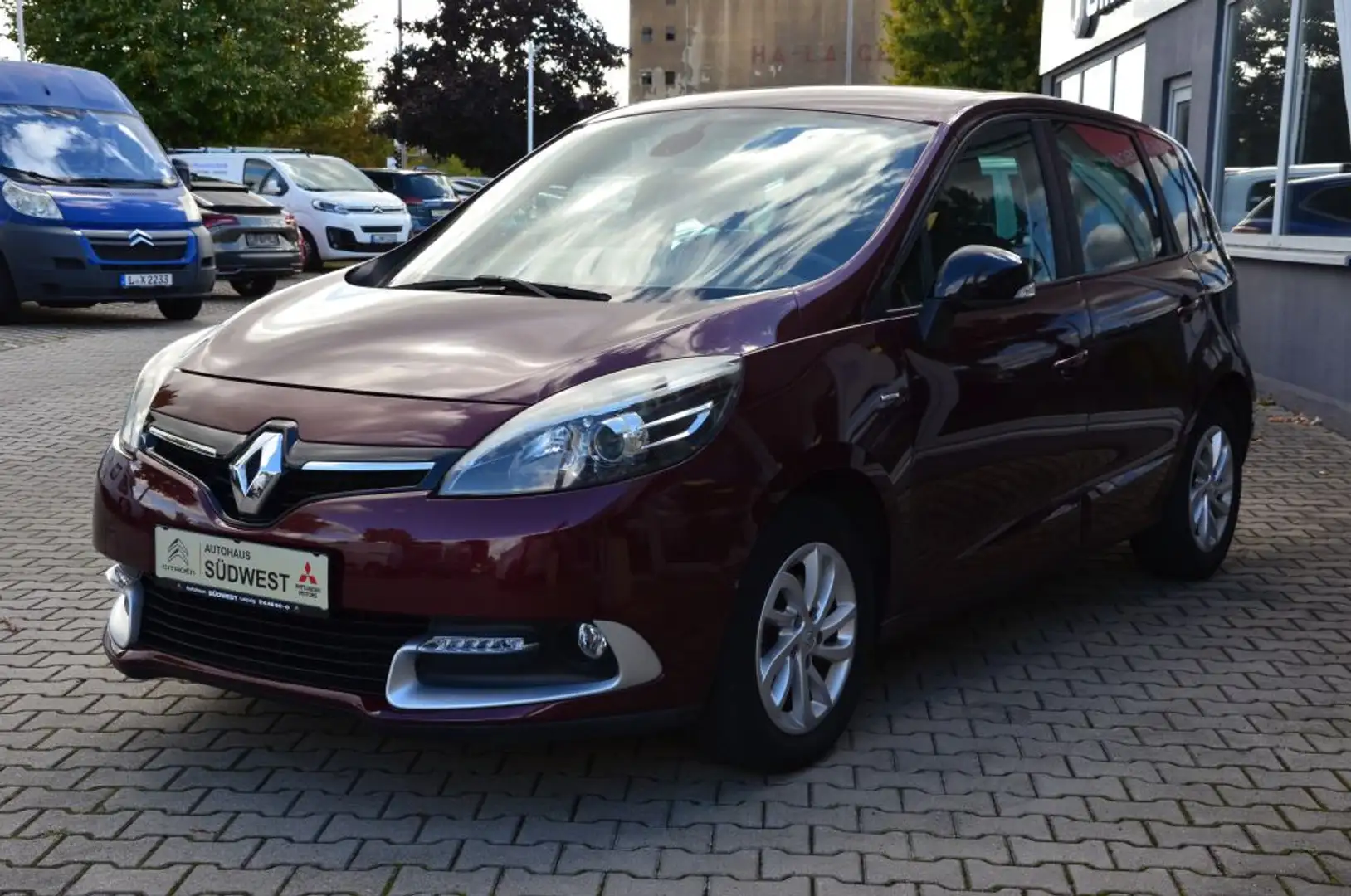 Renault Scenic dCi 110 LIMITED Standheizung Navi Rot - 2