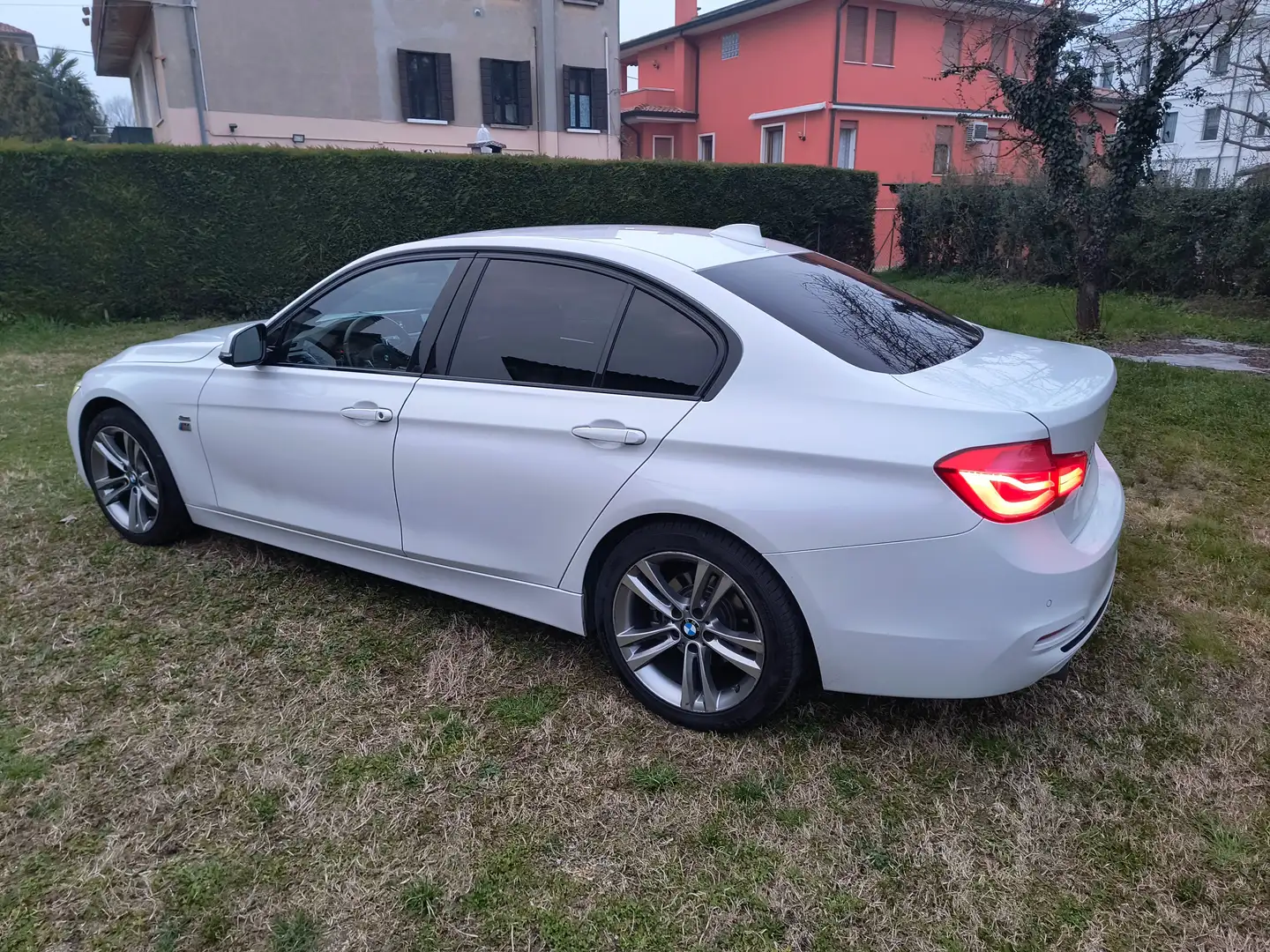 BMW 316 316d+Msport+auto Alb - 1