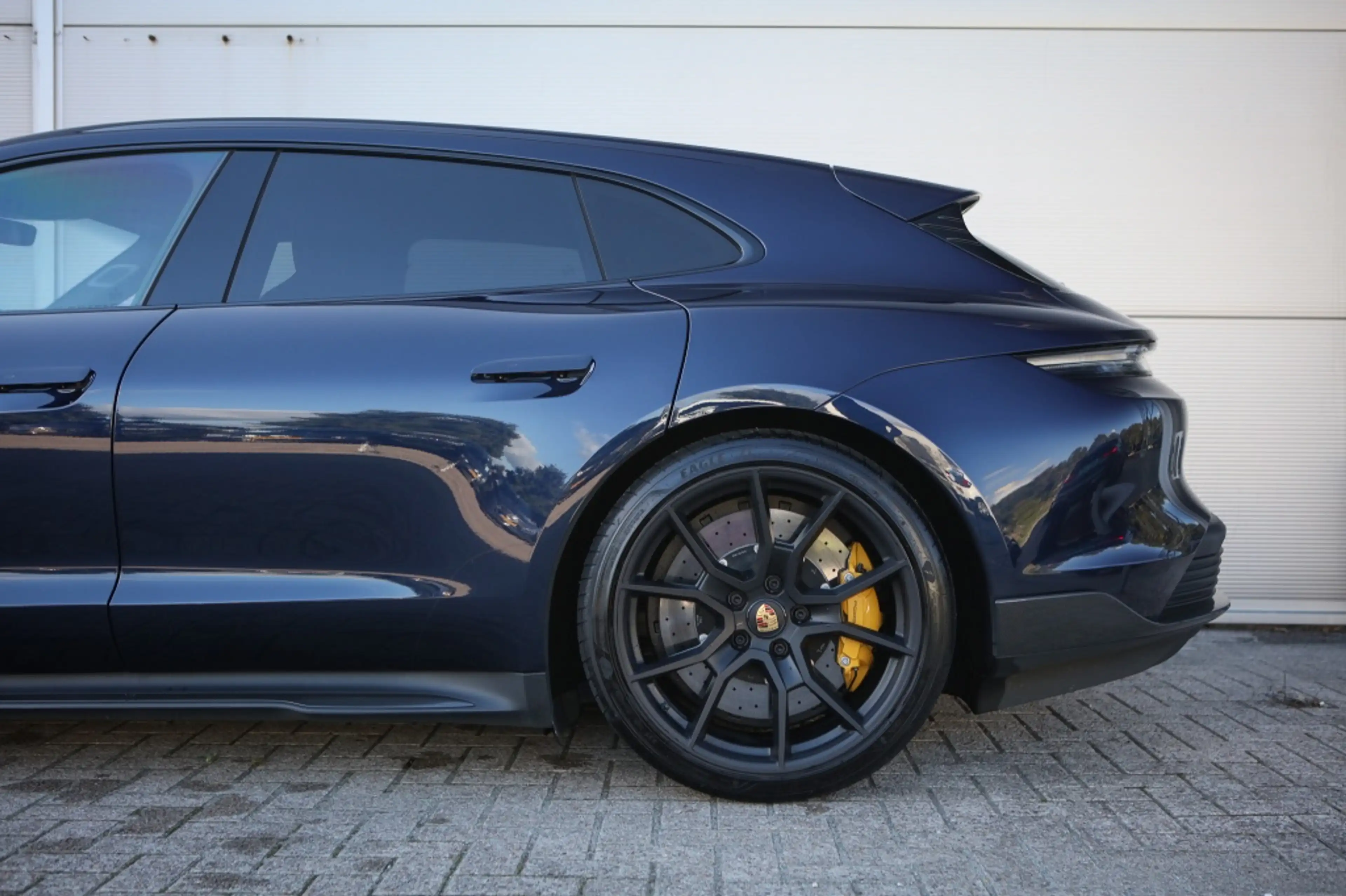 Porsche Taycan Sport Turismo GTS 93 kWh | Burmester | Carbon | Sp — photo 11