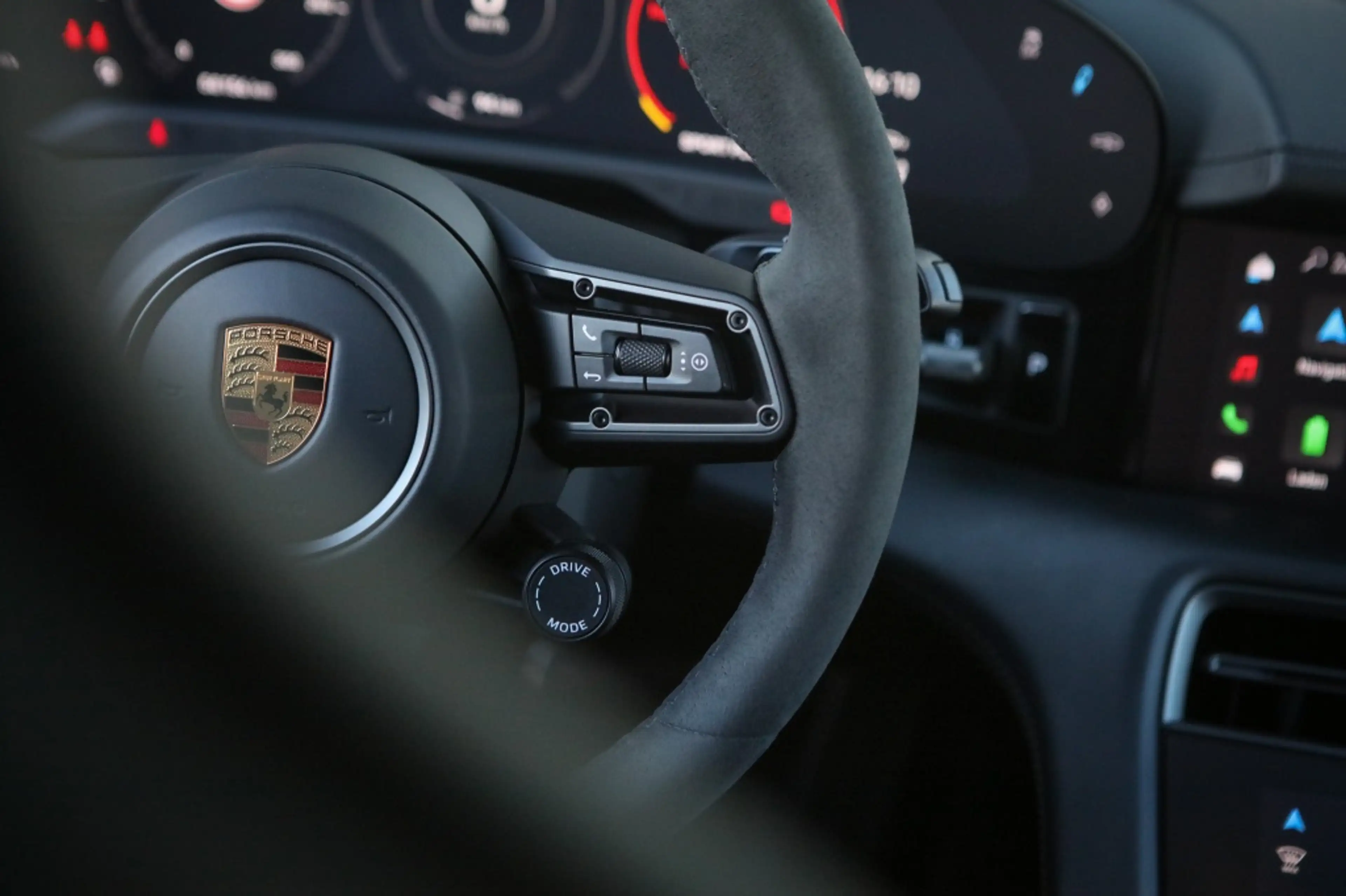 Porsche Taycan Sport Turismo GTS 93 kWh | Burmester | Carbon | Sp — photo 6