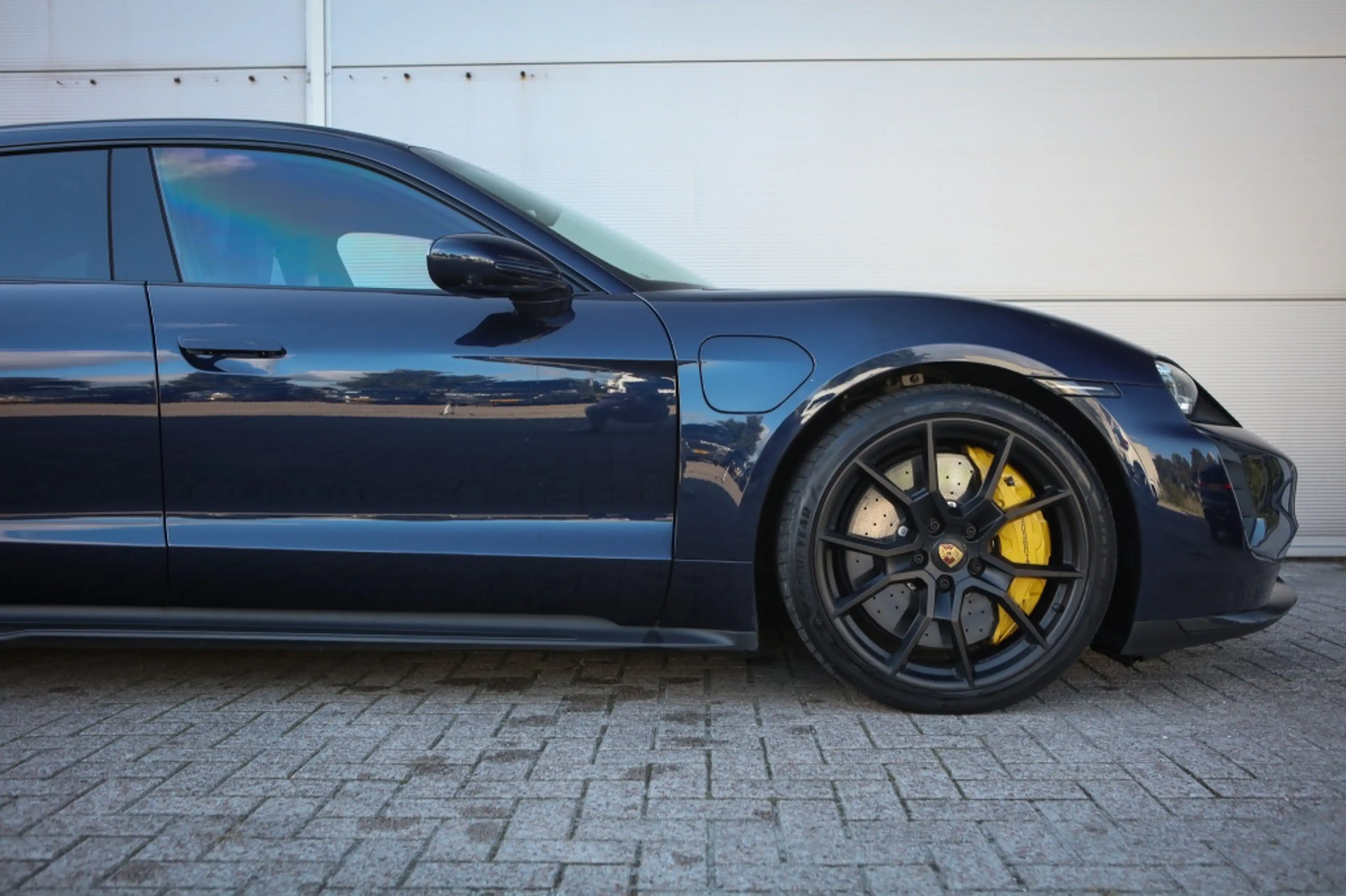 Porsche Taycan Sport Turismo GTS 93 kWh | Burmester | Carbon | Sp — photo 8