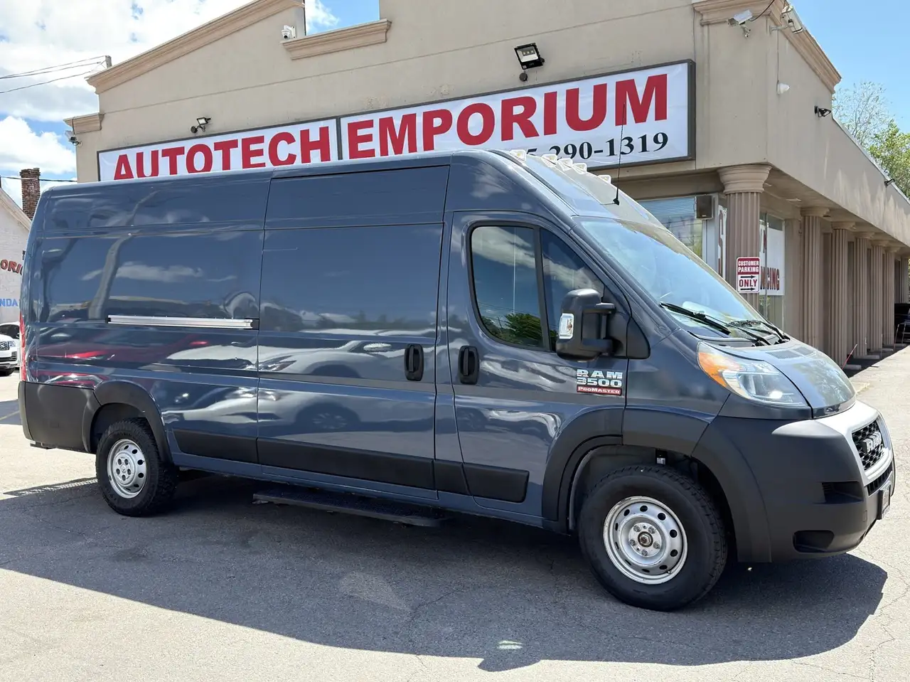 RAM Promaster снимка RAM Promaster