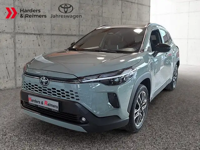 Toyota Corolla Hybrid 1.8 SHZ KAMERA NAVI ACC LED