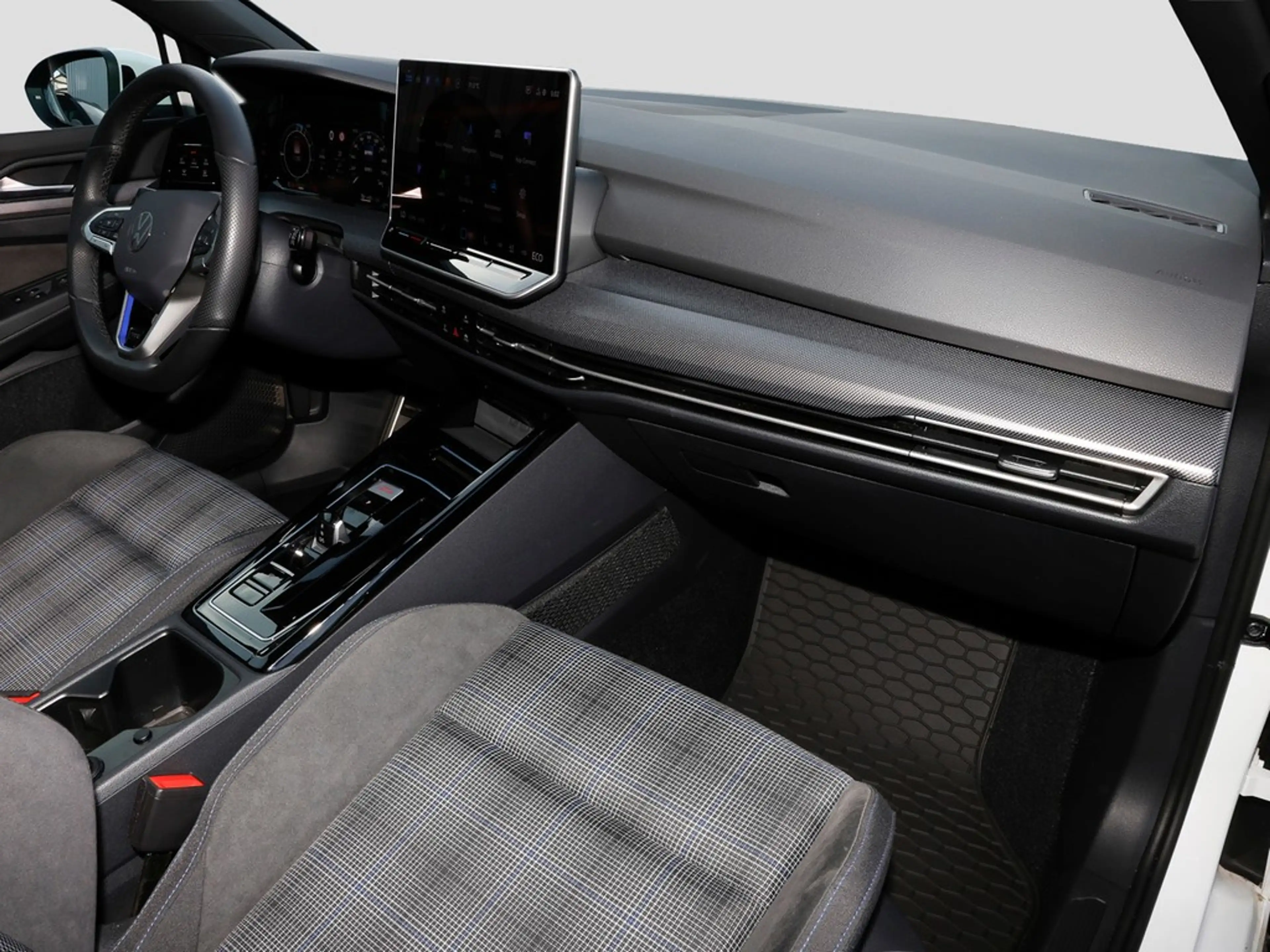 Volkswagen Golf GTE 1.5 TSI DSG eHybrid AHK/Navi/RFK — photo 9
