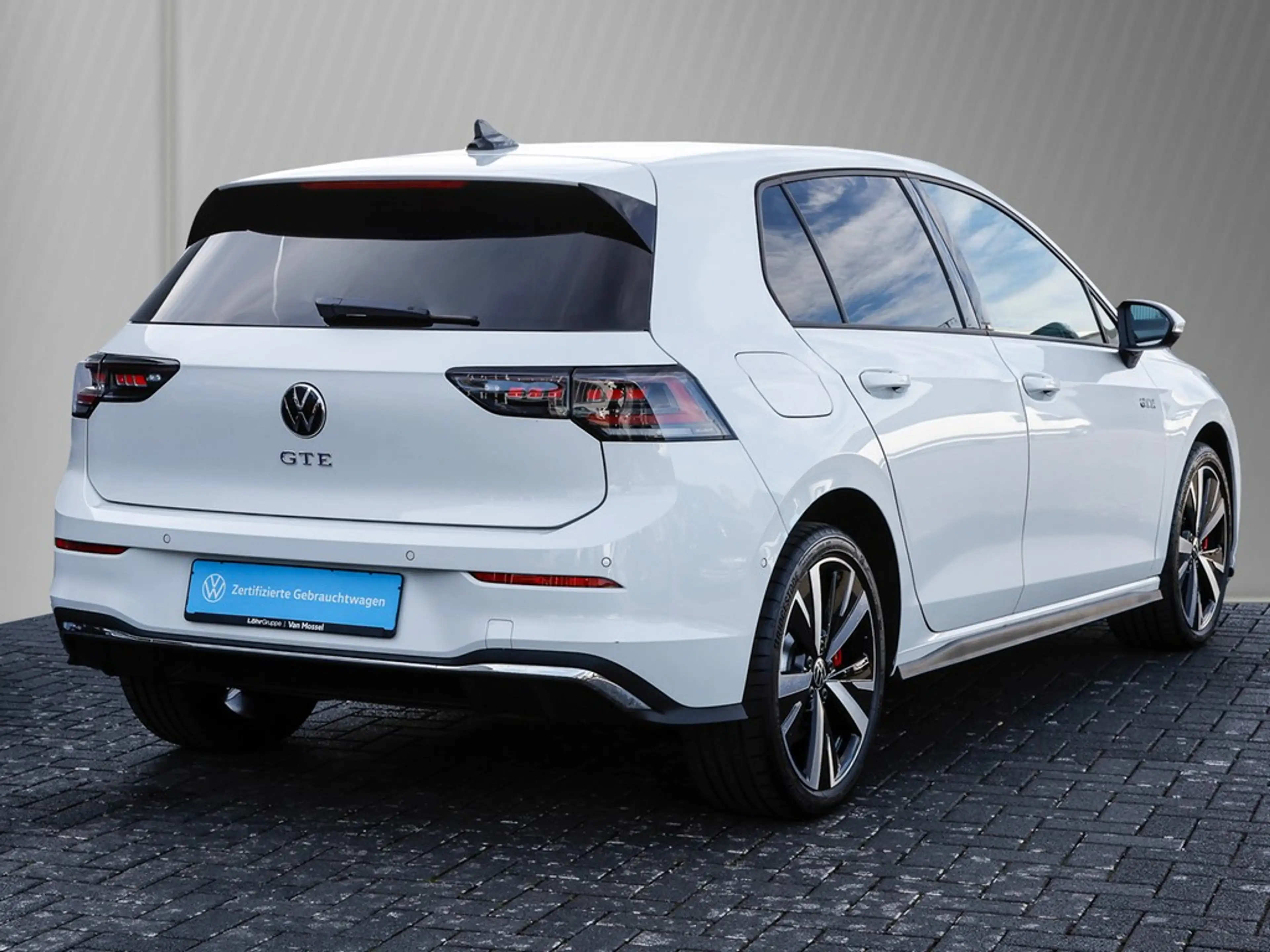 Volkswagen Golf GTE 1.5 TSI DSG eHybrid AHK/Navi/RFK — photo 5