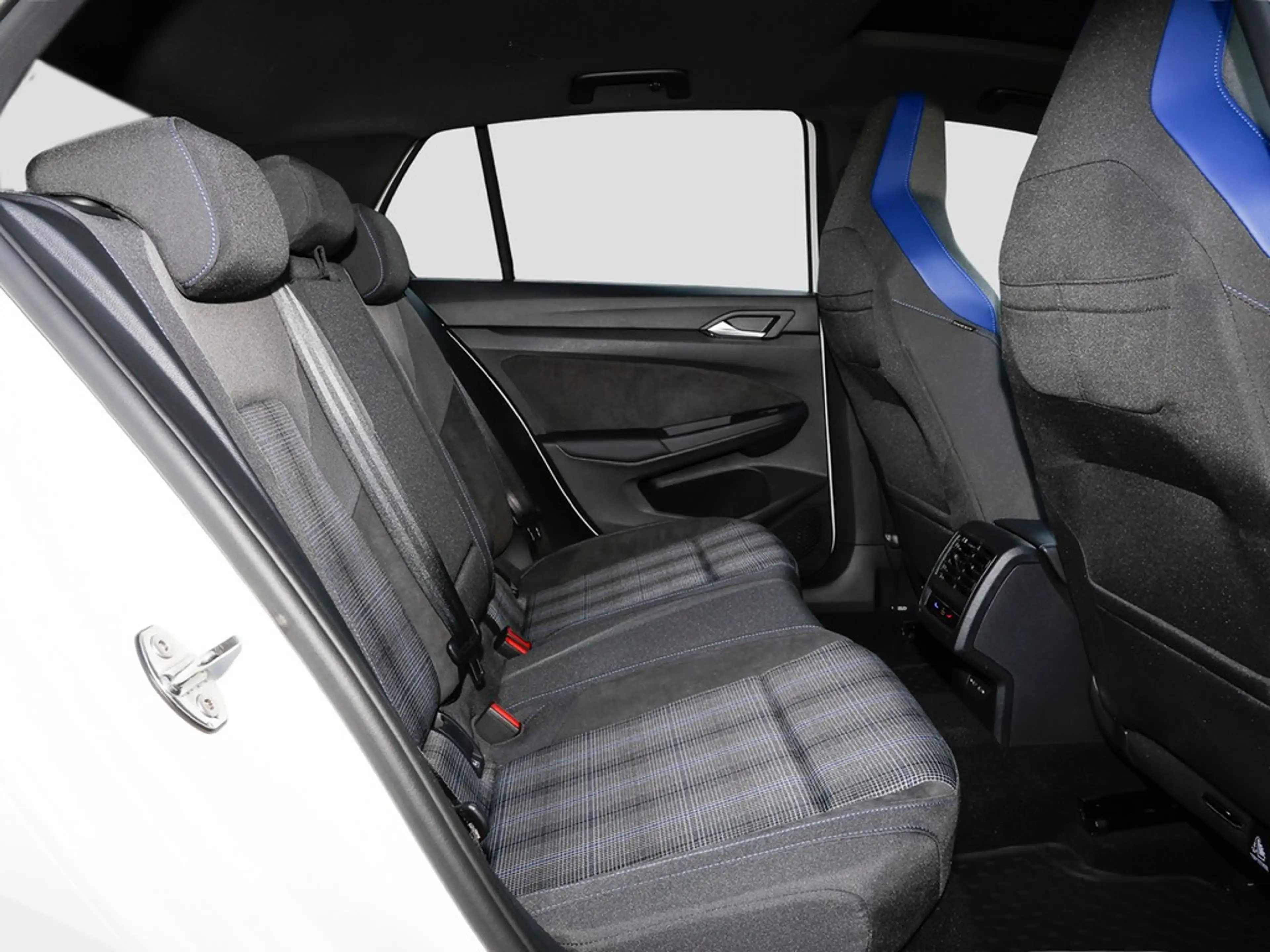 Volkswagen Golf GTE 1.5 TSI DSG eHybrid AHK/Navi/RFK — photo 12