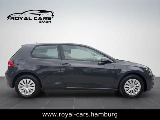 Volkswagen Golf view 6
