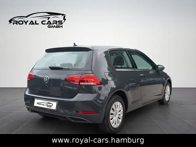 Volkswagen Golf view 9