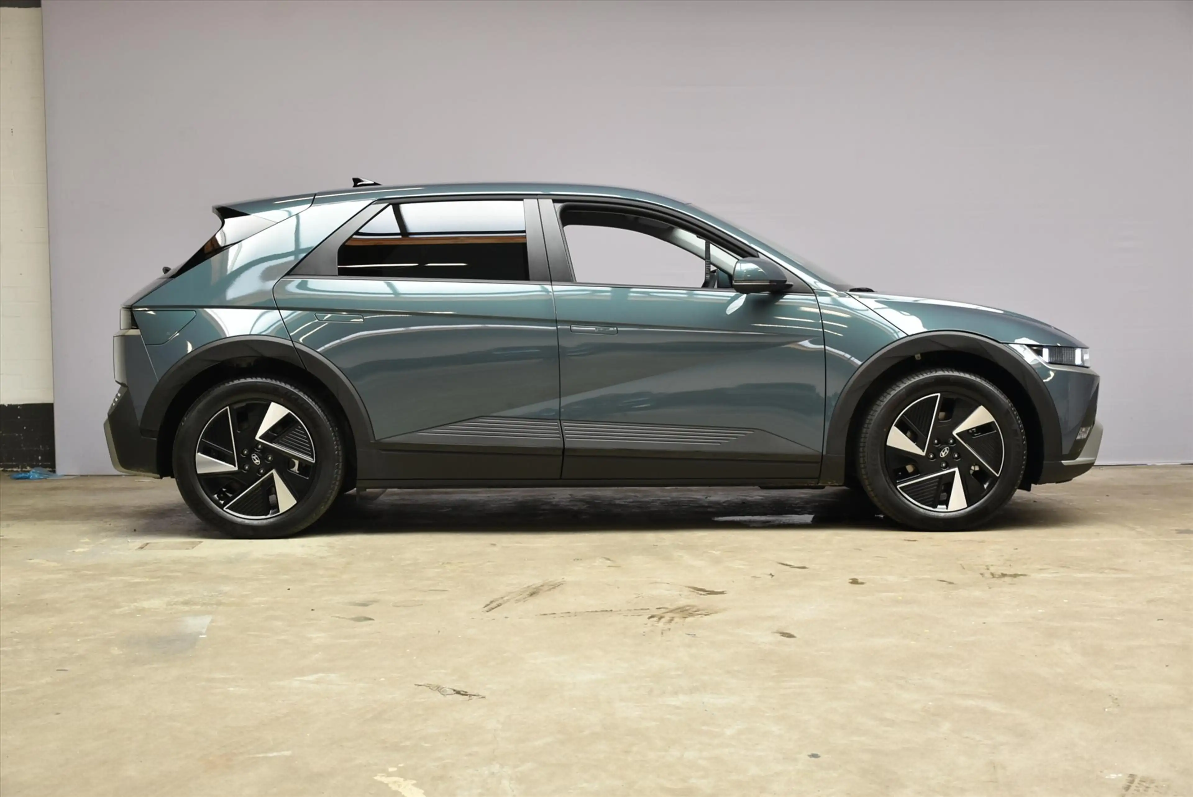 Hyundai IONIQ 5 84 kWh RWD Pure Edition || Voorraad Deal! — photo 6