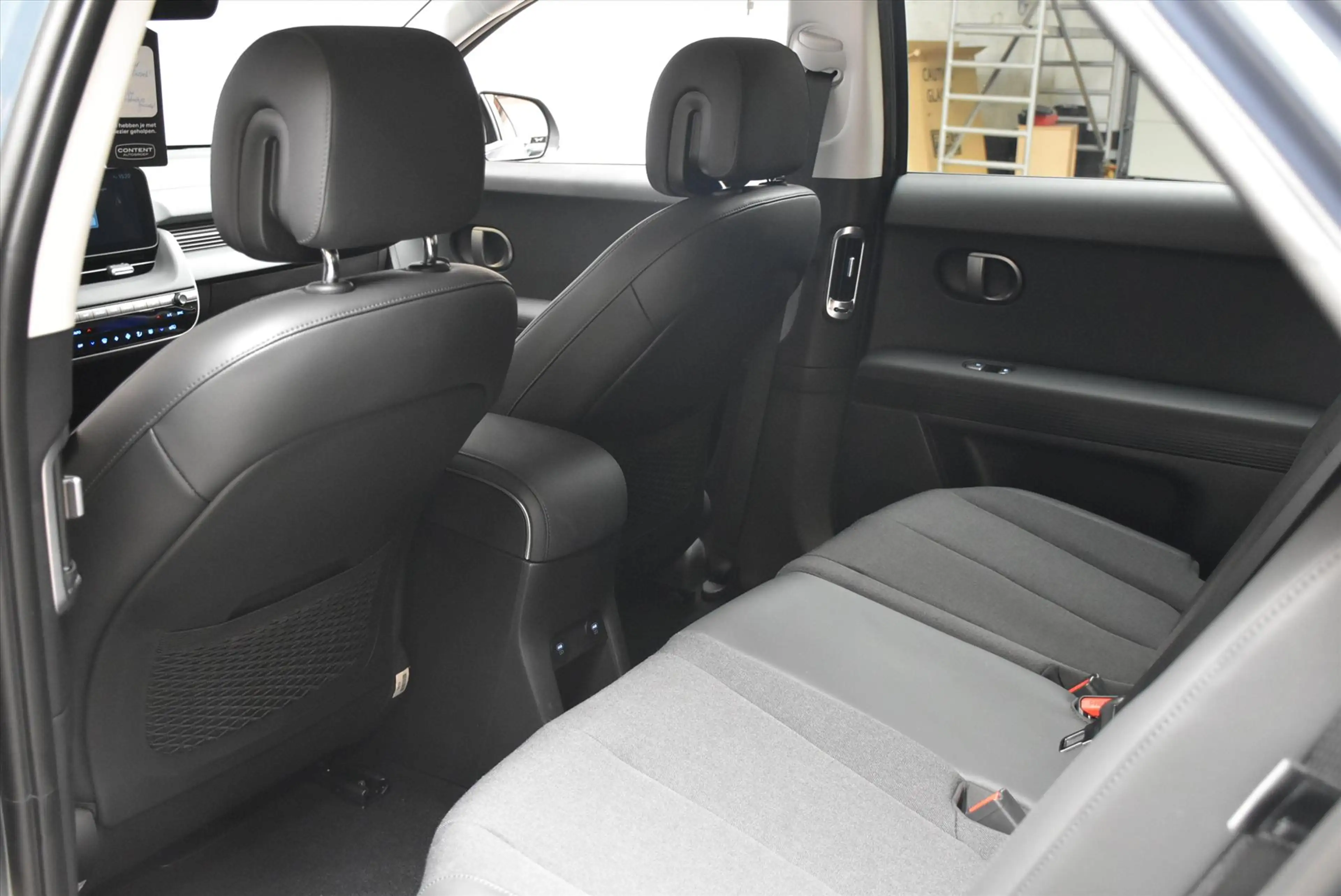 Hyundai IONIQ 5 84 kWh RWD Pure Edition || Voorraad Deal! — photo 21