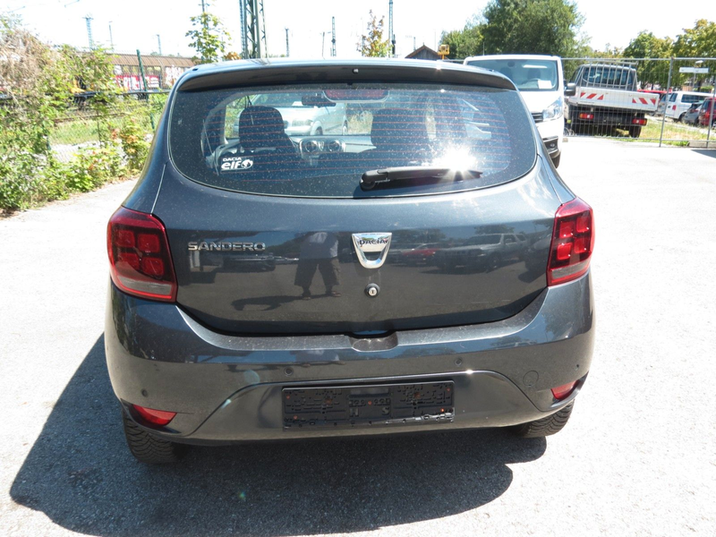 Dacia Sandero II Laureate *Navi, PDC, TÜV neu, TOP* — photo 5