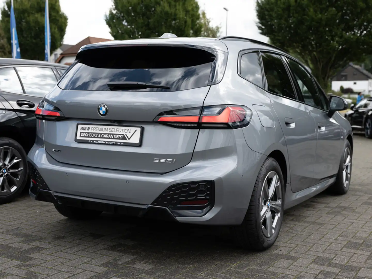 BMW 223 Active Tourer xDrive M-Sport PANO AHK H/K Gris - 2