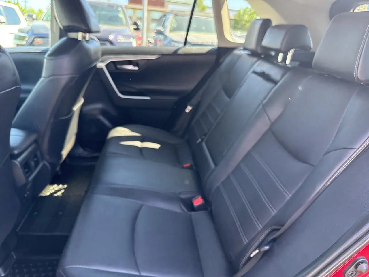 Toyota RAV 4 снимка Toyota RAV 4