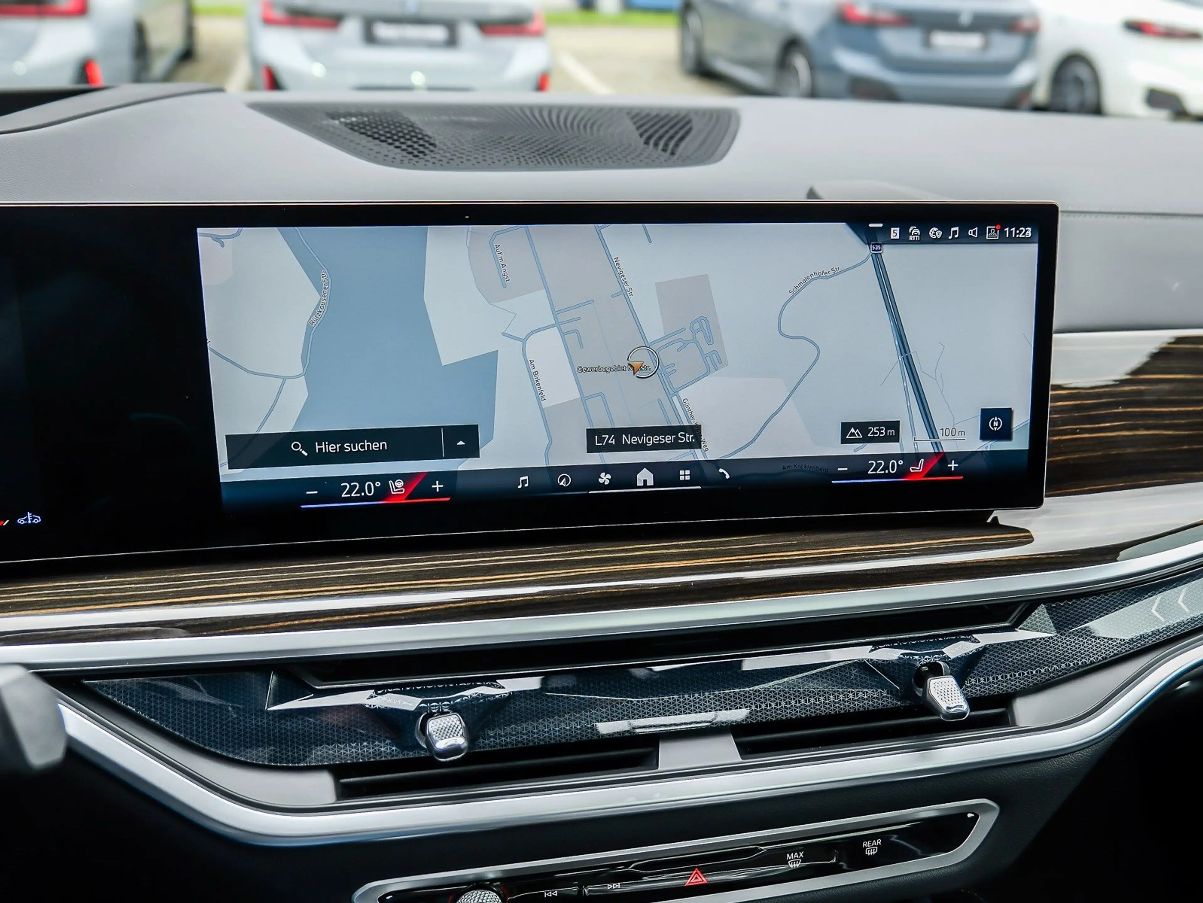 BMW X6 xDrive40d M Sport — photo 13