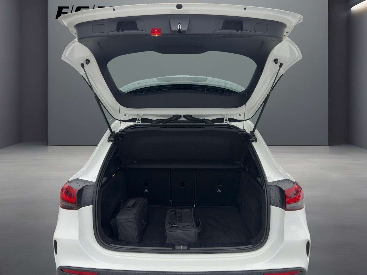 Mercedes GLA 250 E 250 AMG Line -  - Joinsteer - #4