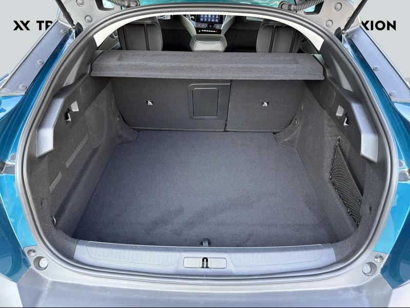 Peugeot 408 Allure Hybrid 145 DCS6 — photo 10