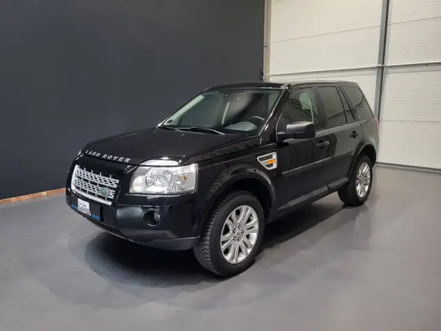 Land Rover Freelander 2.2Td4 HSE *Navi| Xenon| Pano*