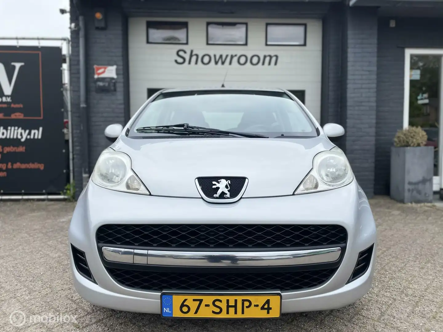 Peugeot 107 1.0-12V Sportium, NAP, nieuwe APK! Gri - 2