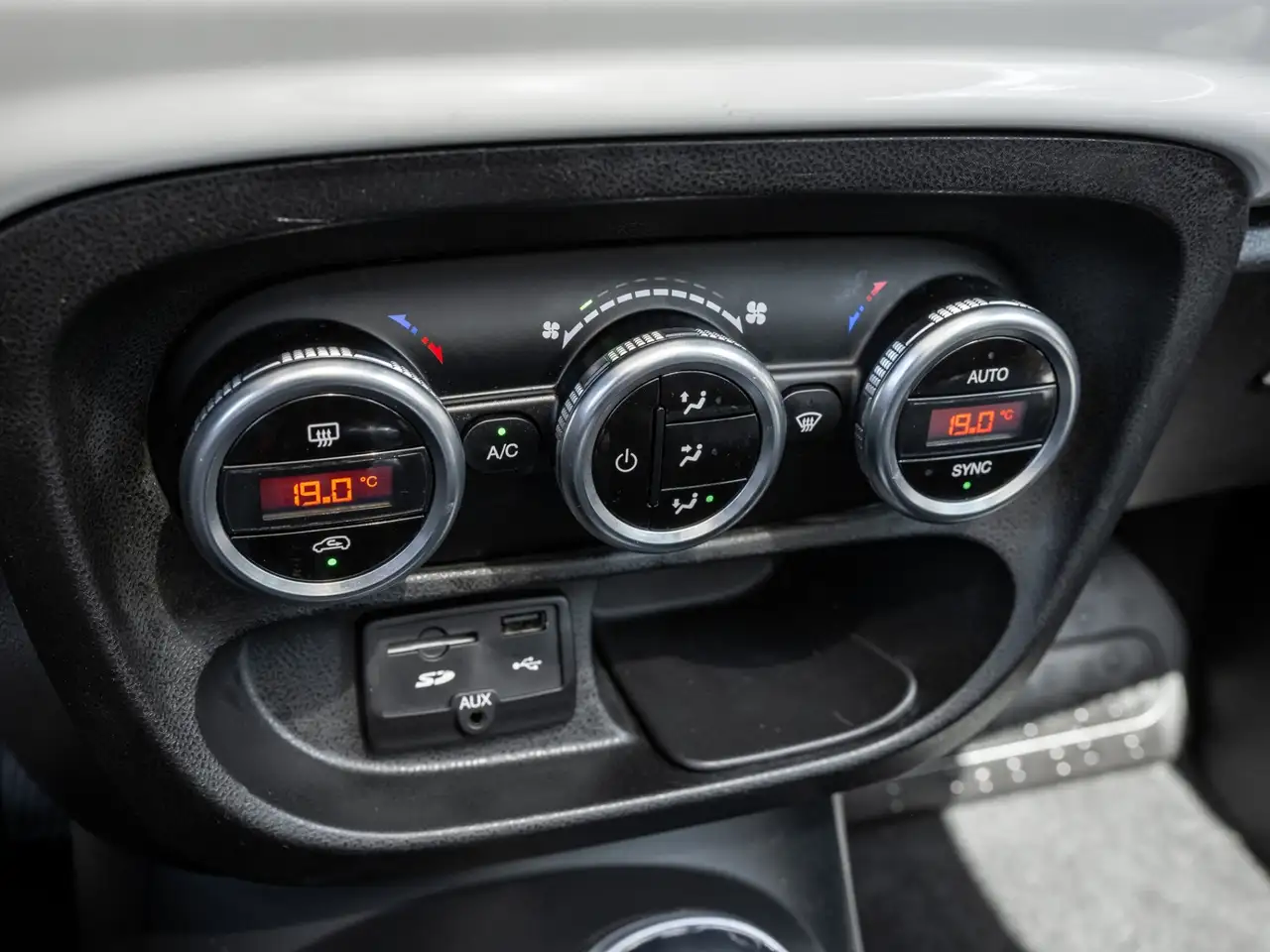 Fiat 500L снимка Fiat 500L