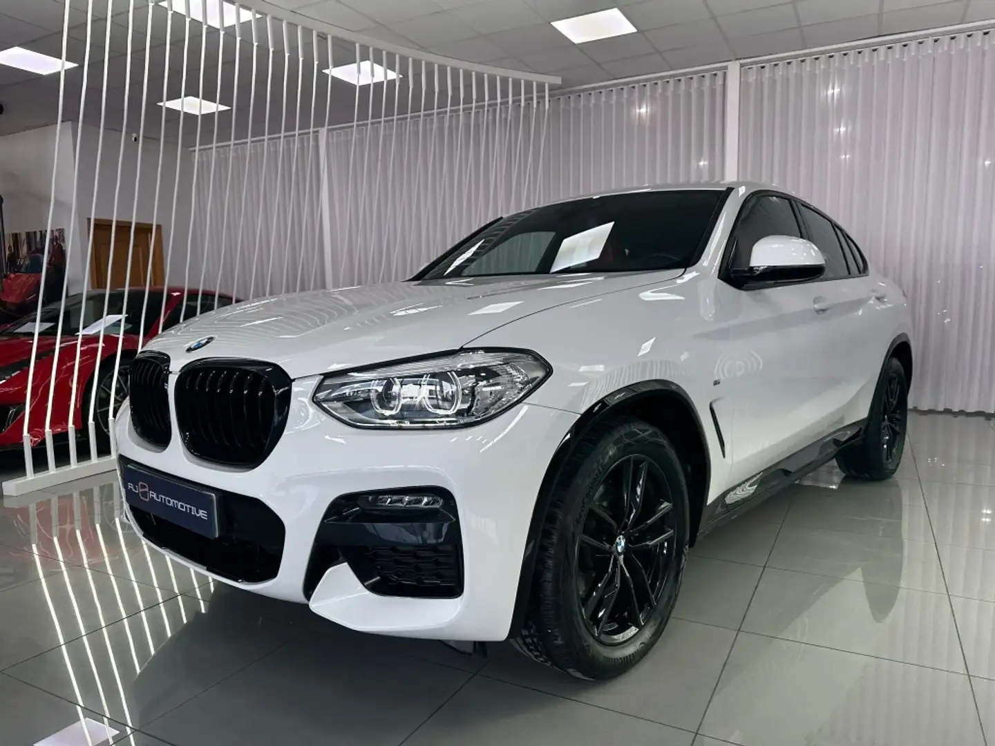 BMW X4 xDrive 20dA Weiß - 1