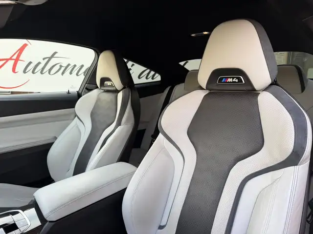 BMW M4 view 11