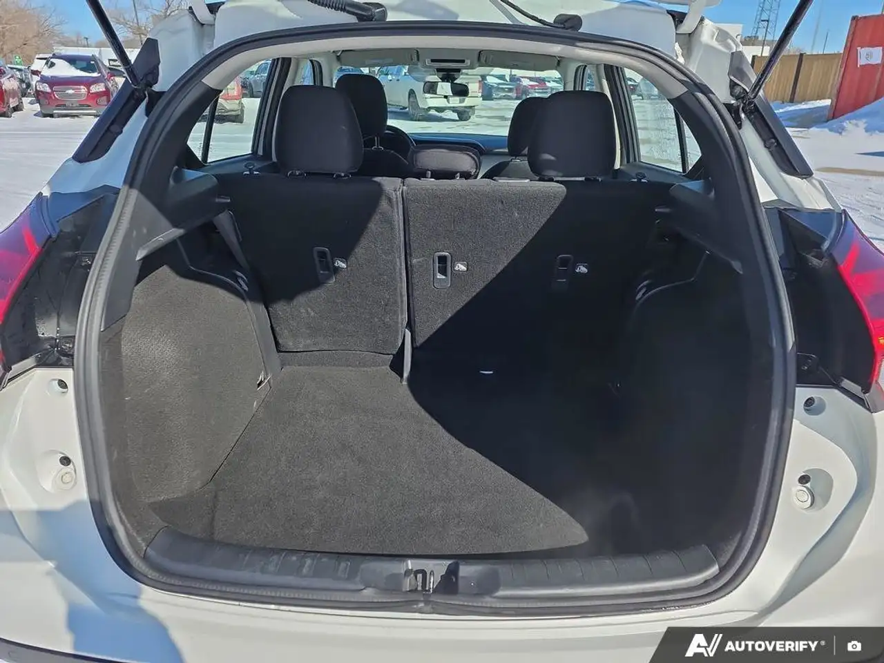 Nissan Kicks снимка Nissan Kicks