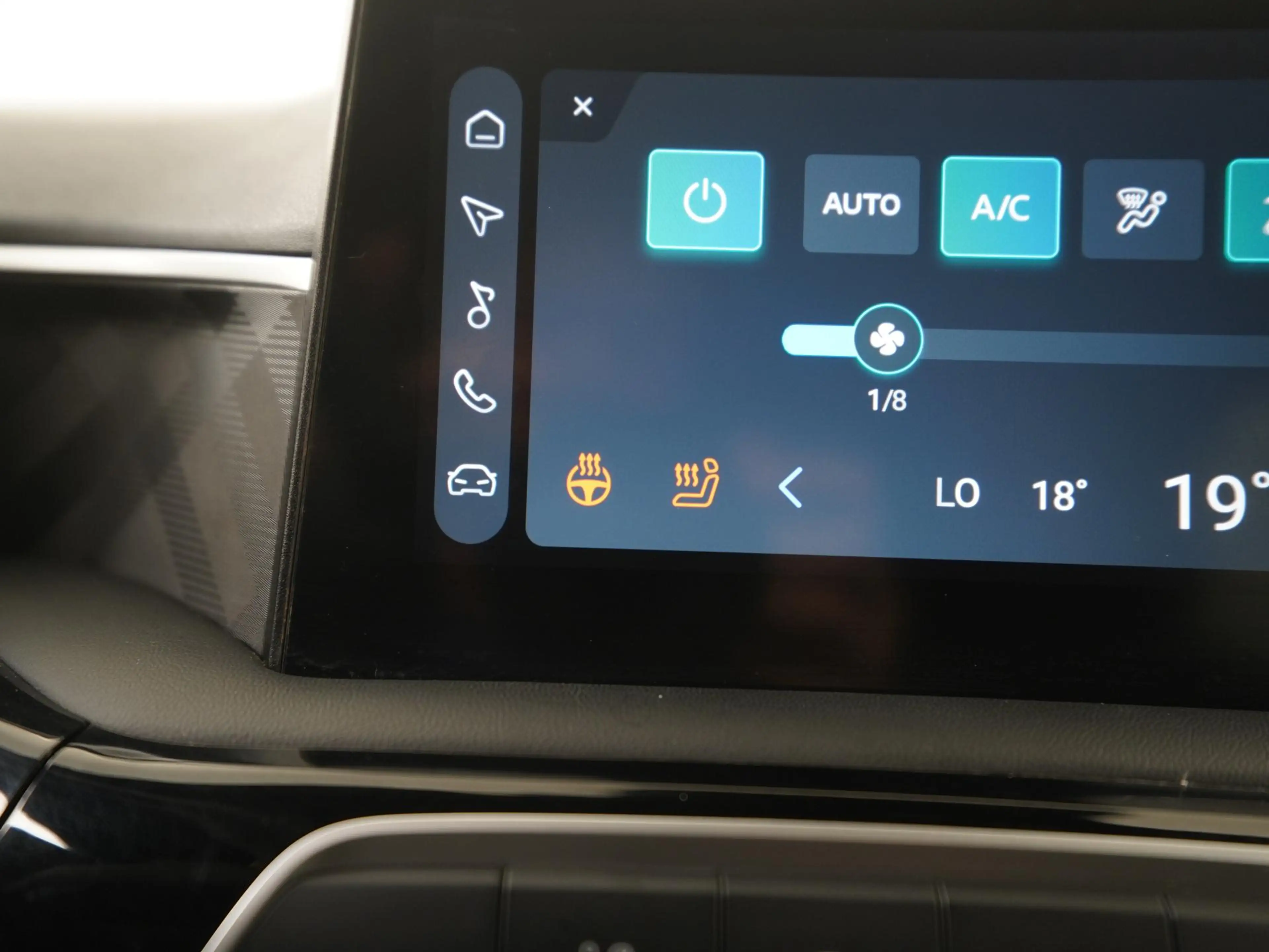 MG MG3 Hybrid+ 1.5 Hybrid+ Luxury | Stoel/Stuurverwarming — photo 18