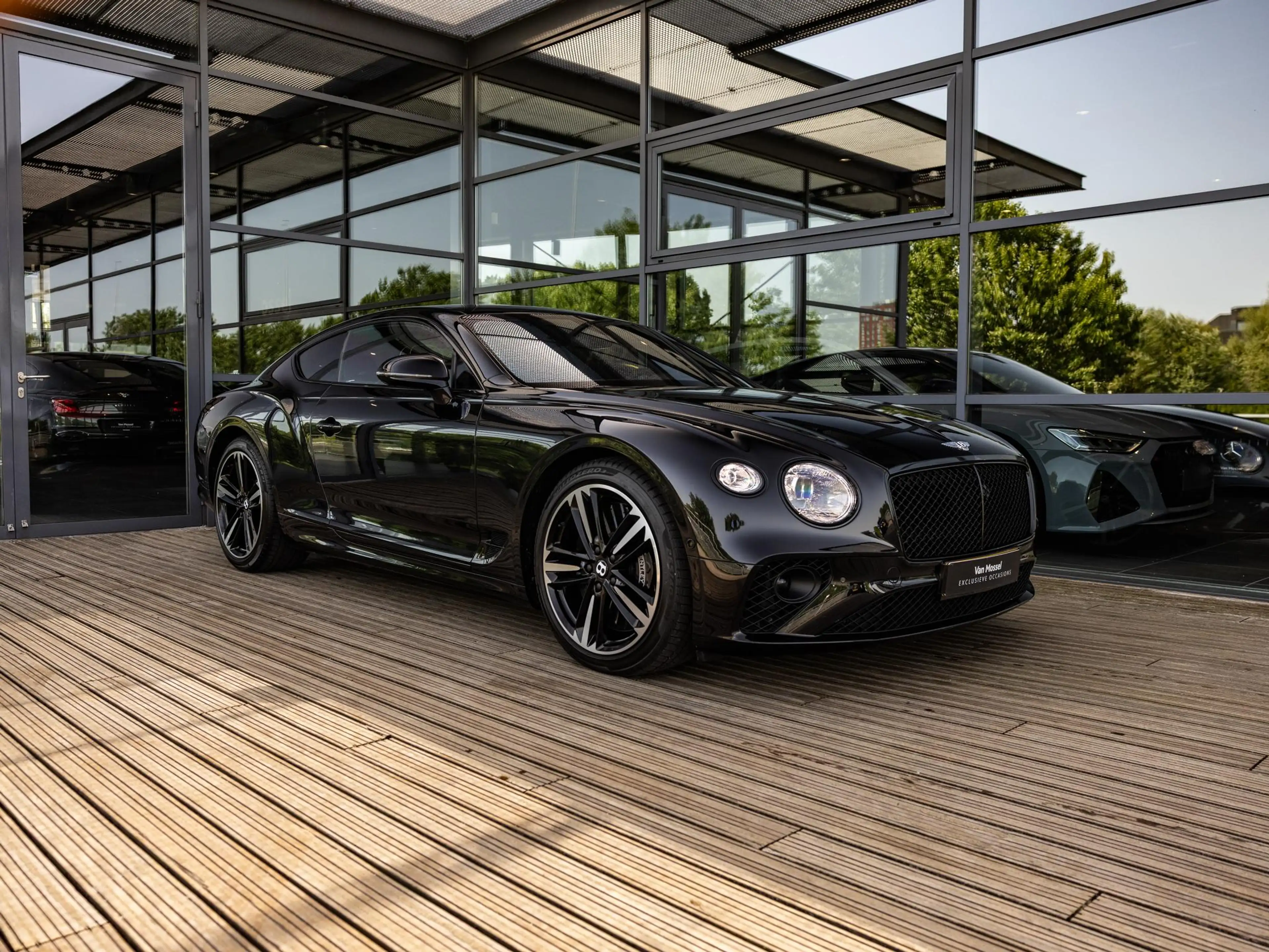 Bentley Continental GT 4.0 V8 S | NAIM SOUND | PANORAMADAK | TOURING PAKK — photo 3