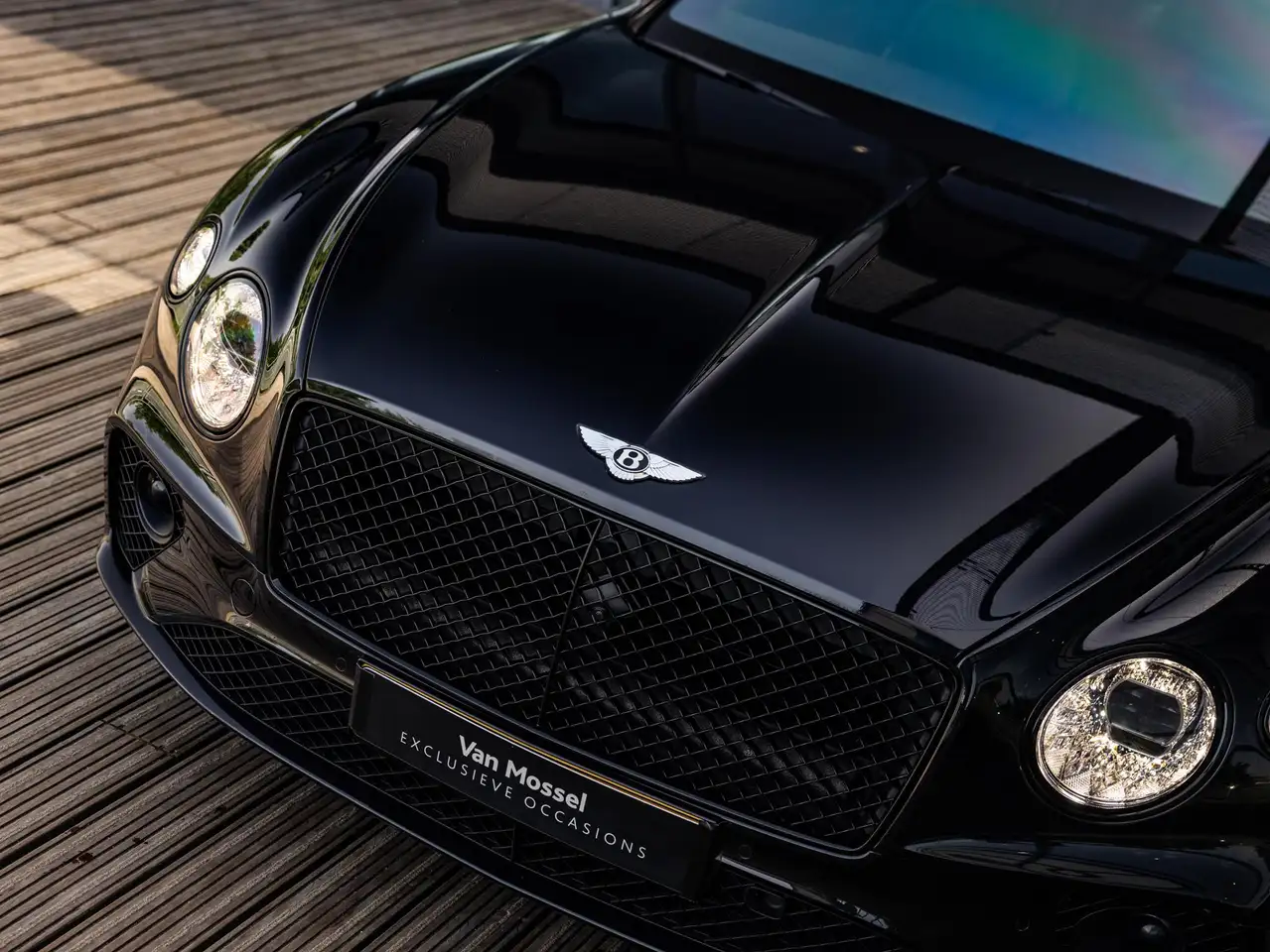 Bentley Continental GT 2024 — фото 9