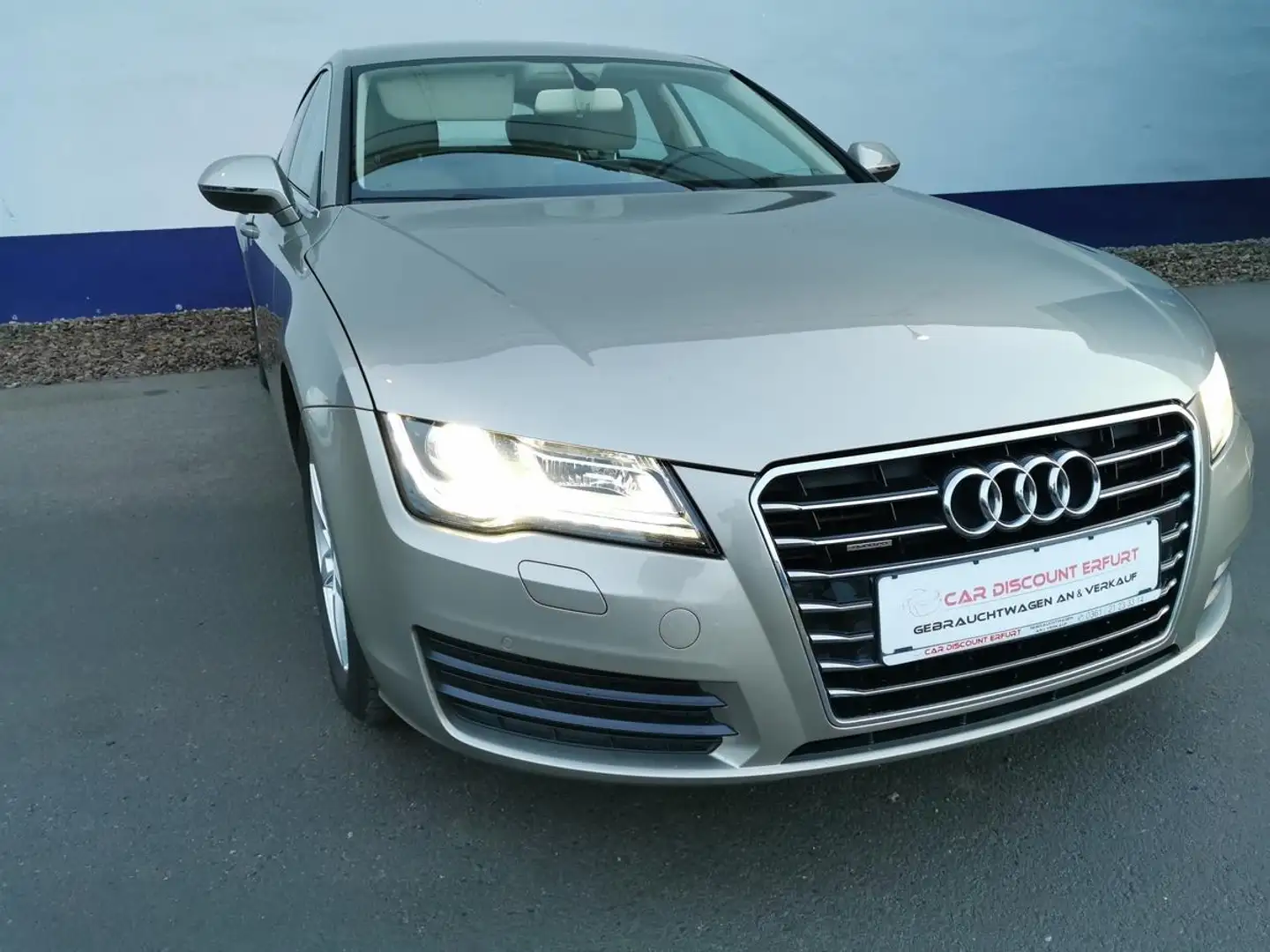 Audi A7 Sportback 2.8 FSI quattro+2.Hand+TOP gepflegt+BOSE Beige - 2
