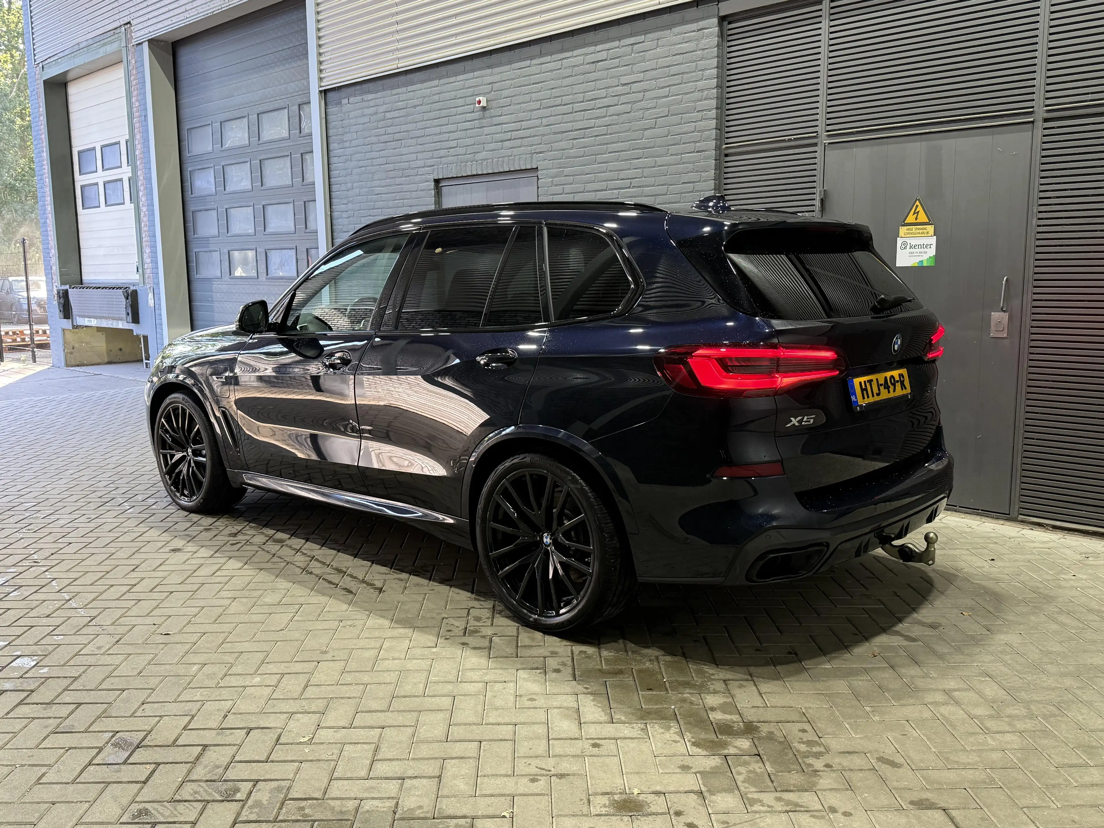 BMW X5 xDrive45e High Executive | Luchtvering | Panoramad — photo 3