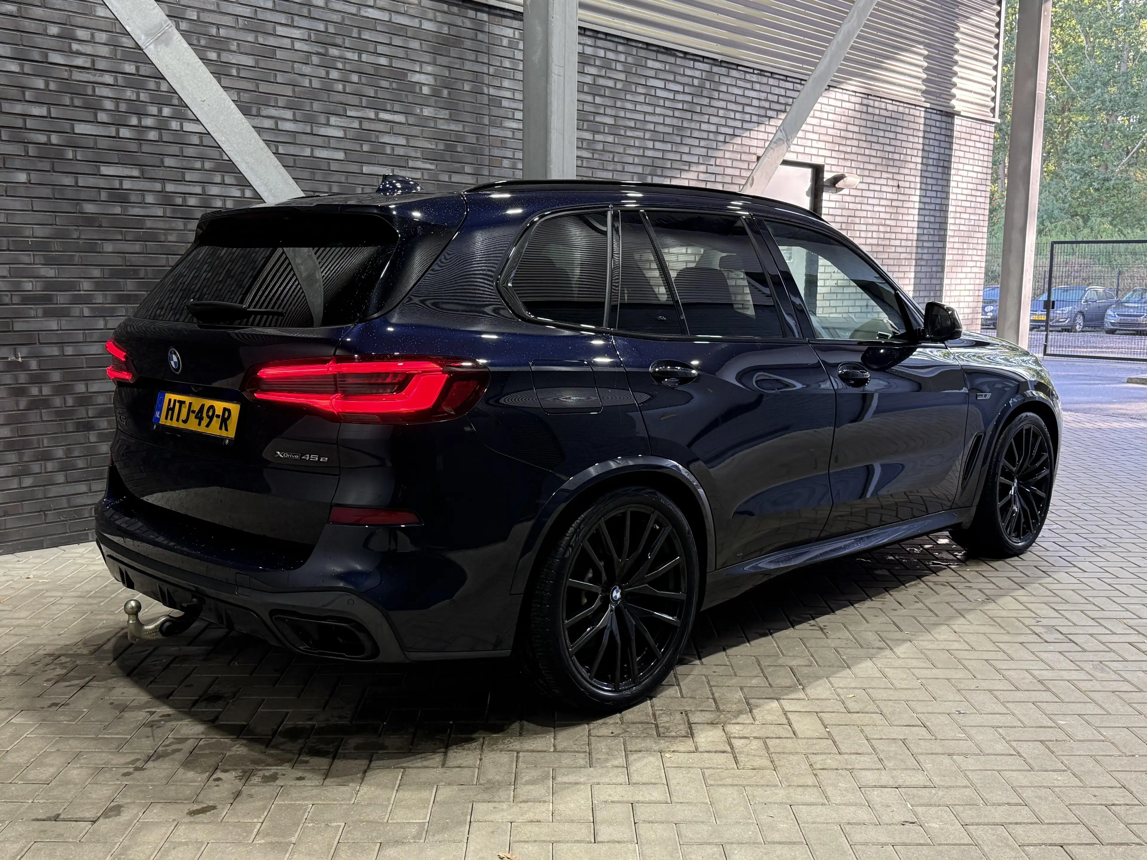BMW X5 xDrive45e High Executive | Luchtvering | Panoramad — photo 2