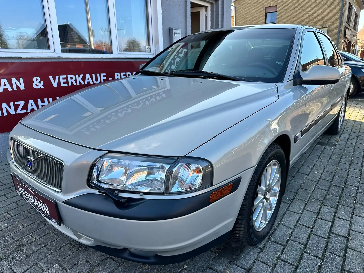 Volvo S80 2.9 COMFORT AUTOMATIK 2. Hand Stříbrná - 2