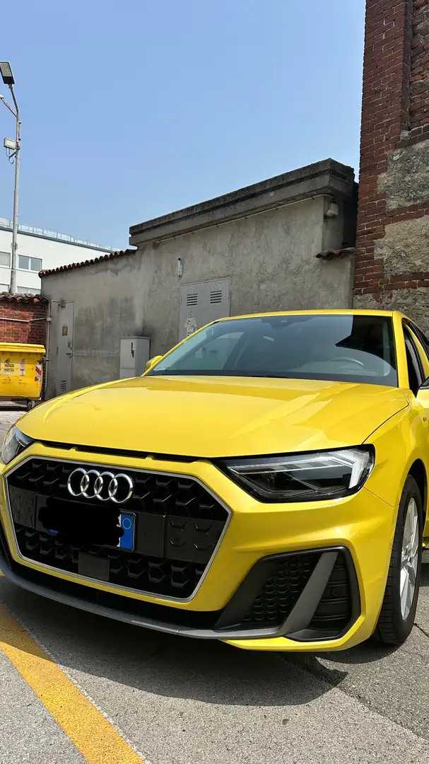 Audi A1 A1 Sportback 25 1.0 tfsi Admired Sarı - 2