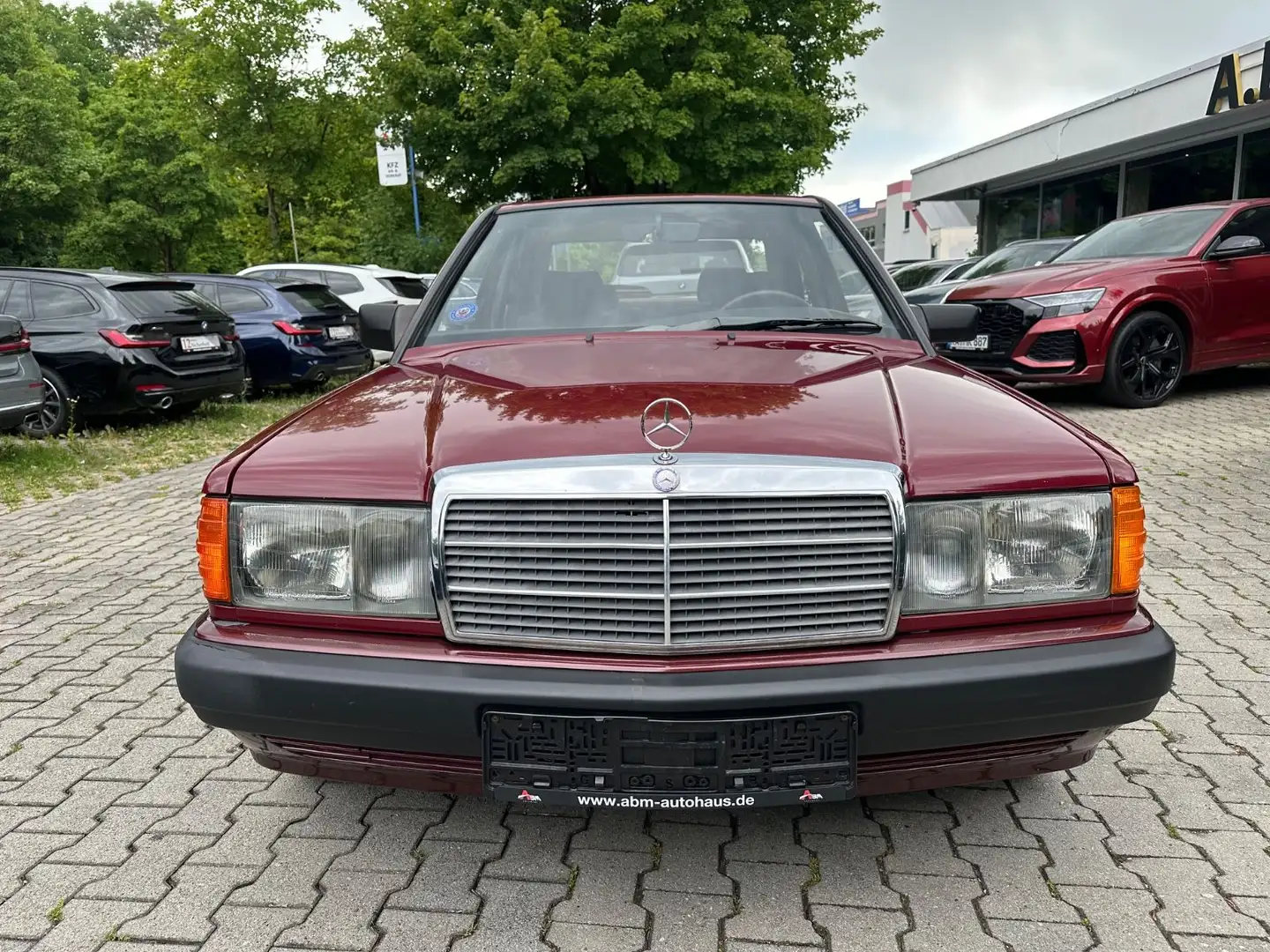 Mercedes-Benz 190 E 1.8 Automatik H-Zulassung Rot - 2