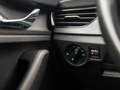 Skoda Kamiq 1.0 TSI Sport Automaat (APPLE CARPLAY, GETINT GLAS Grijs - thumbnail 22