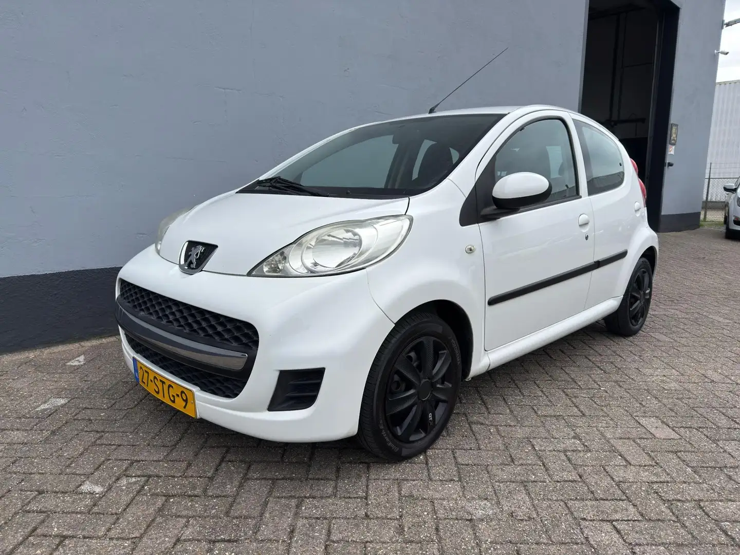Peugeot 107 1.0-12V XS 5-Deurs - Airco Weiß - 1