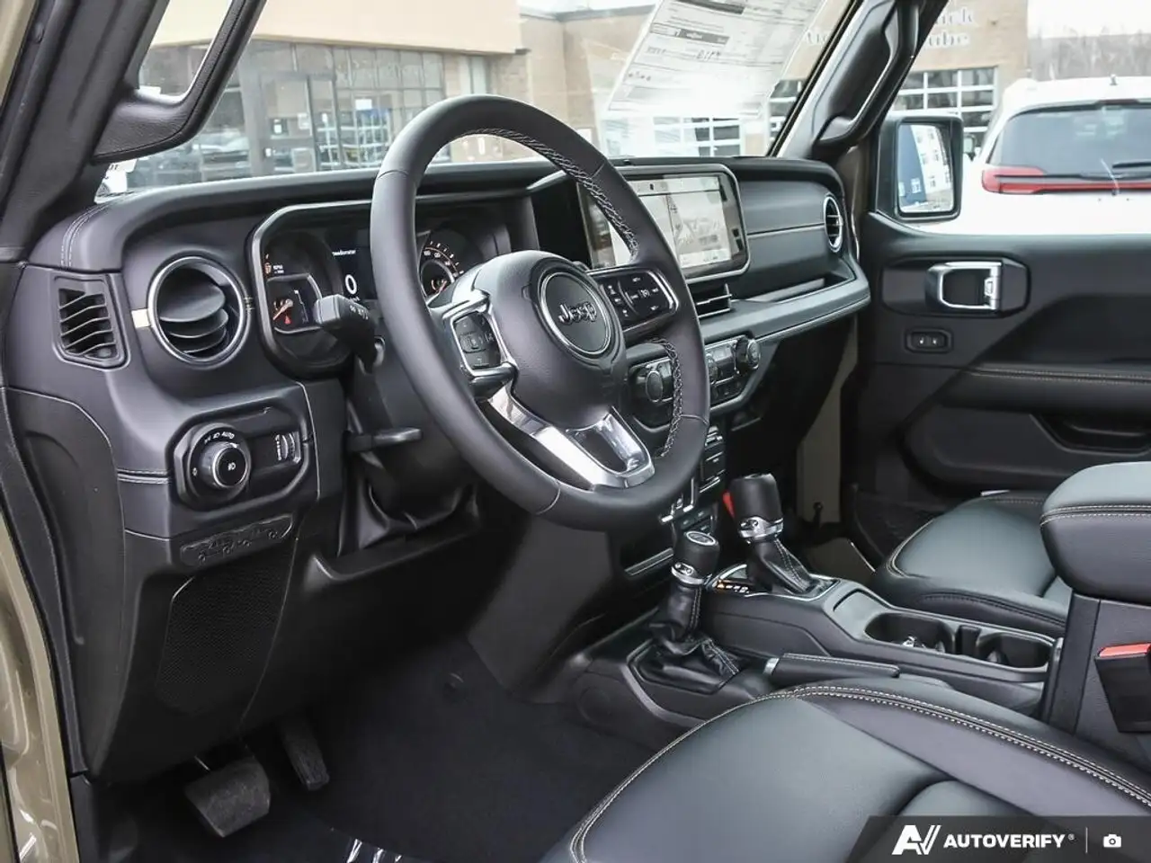 Jeep Wrangler снимка Jeep Wrangler