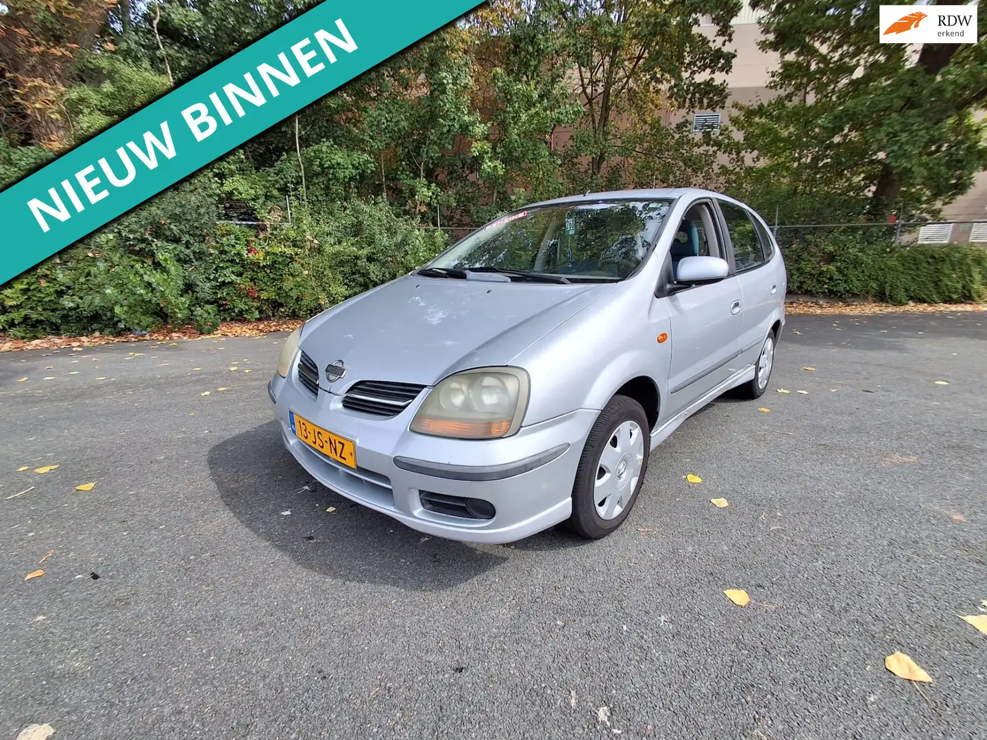 Nissan Almera Tino 1.8 Ambience LEUKE AUTO RIJDT EN SCHAKELT GOED Gri - 1