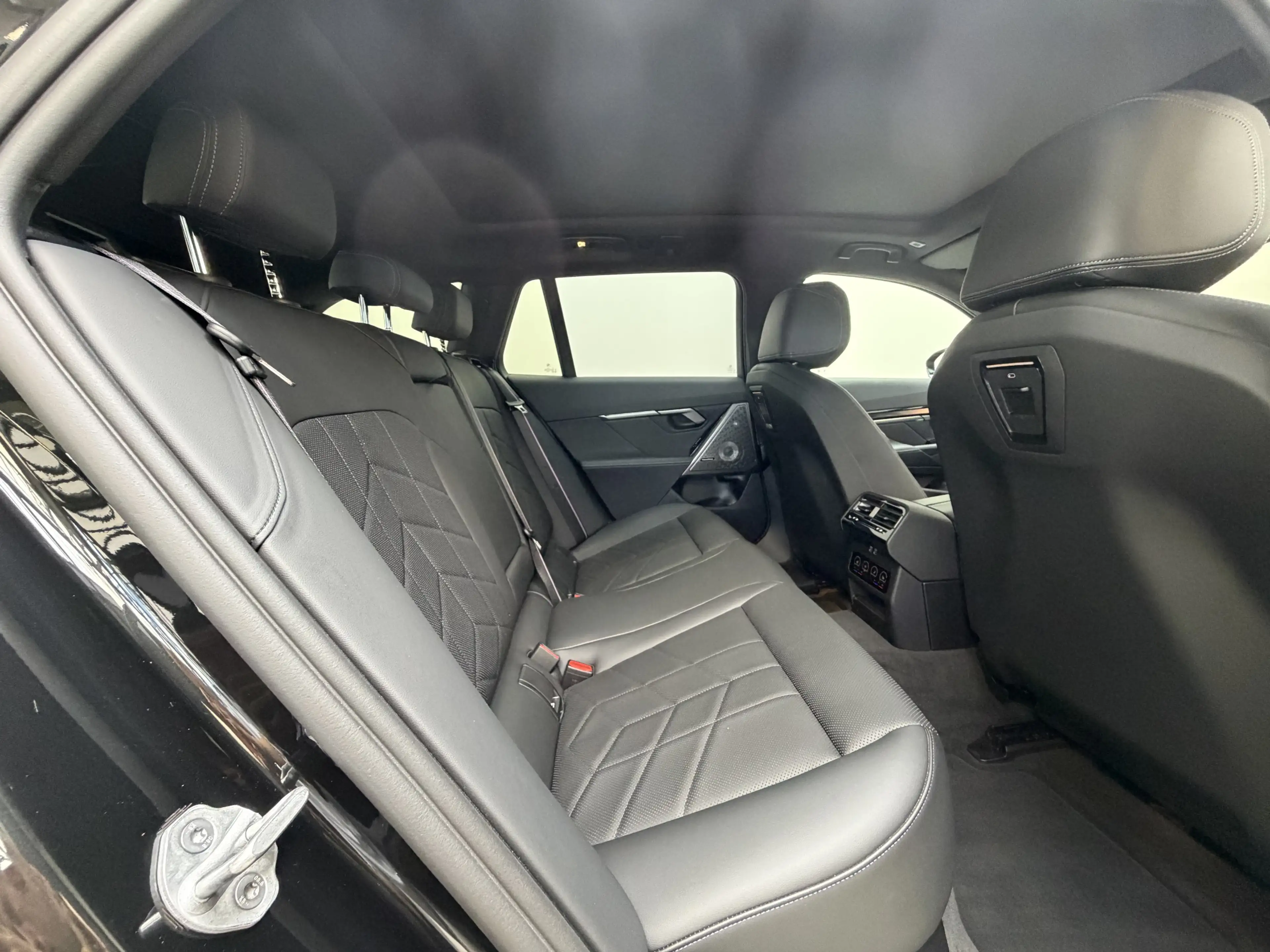 BMW 540 xDr M Sport Pro Pano ACC 20Zoll Sitzlüf AHK — photo 31