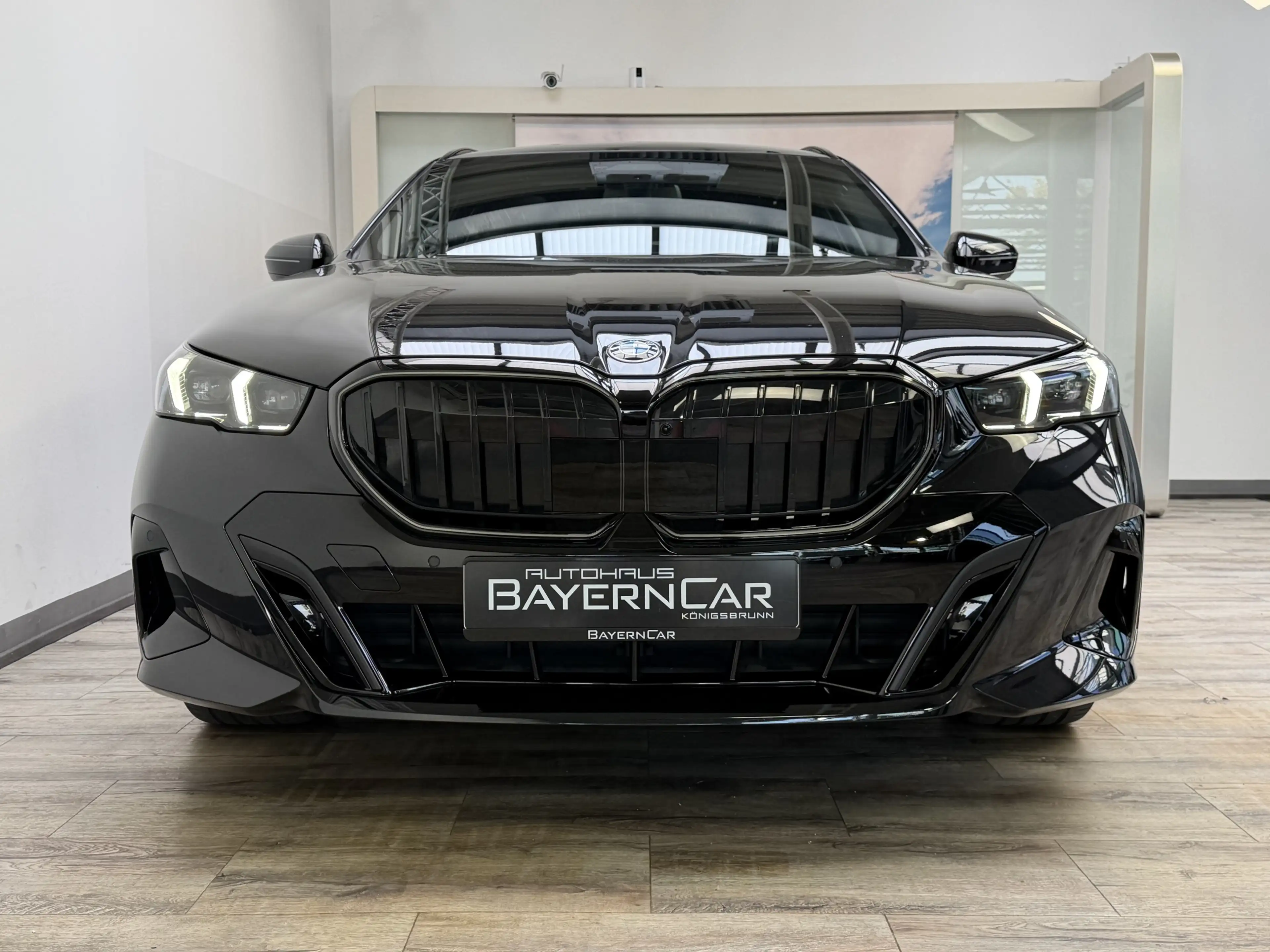 BMW 540 xDr M Sport Pro Pano ACC 20Zoll Sitzlüf AHK — photo 2