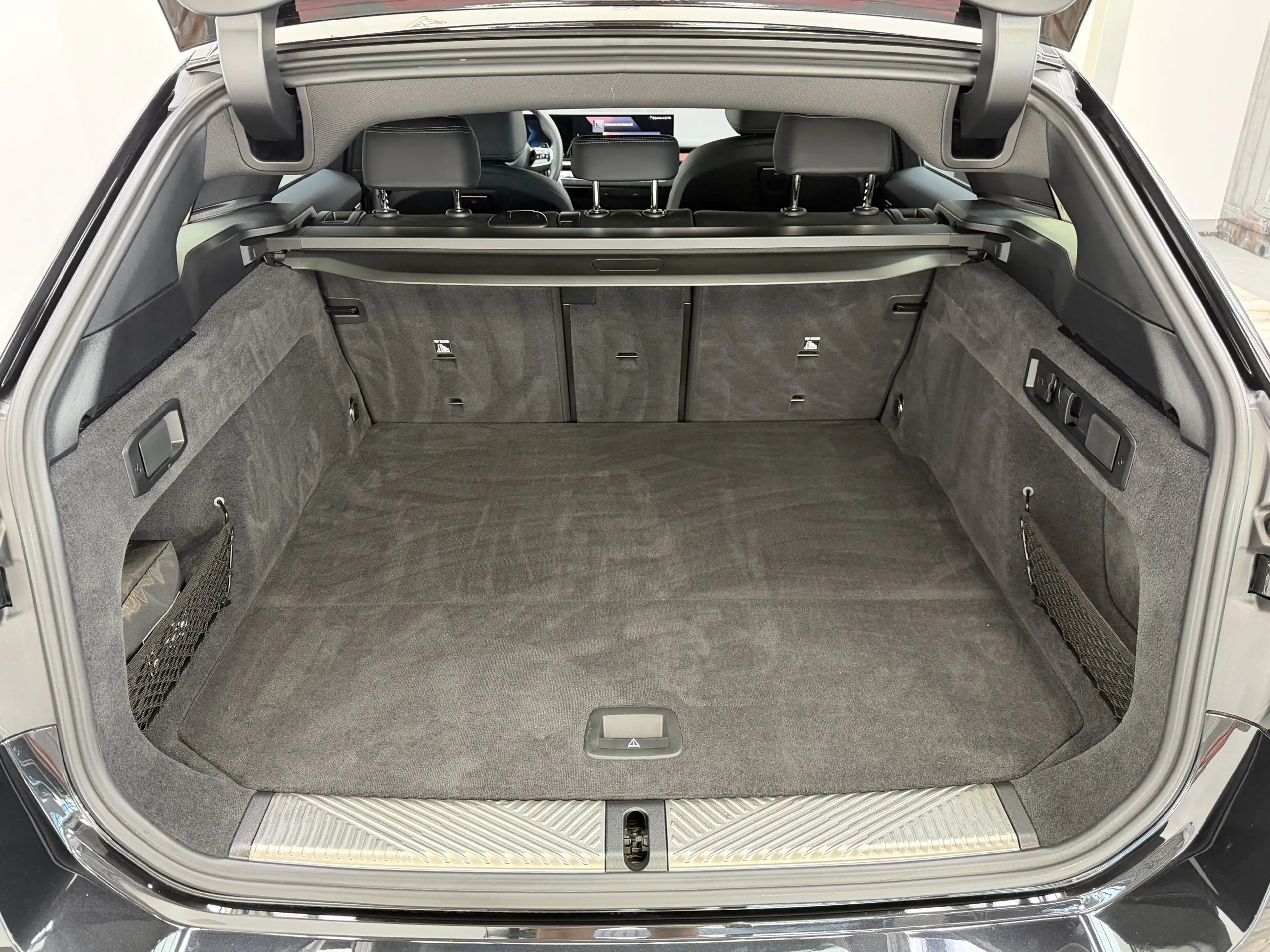 BMW 540 xDr M Sport Pro Pano ACC 20Zoll Sitzlüf AHK — photo 24